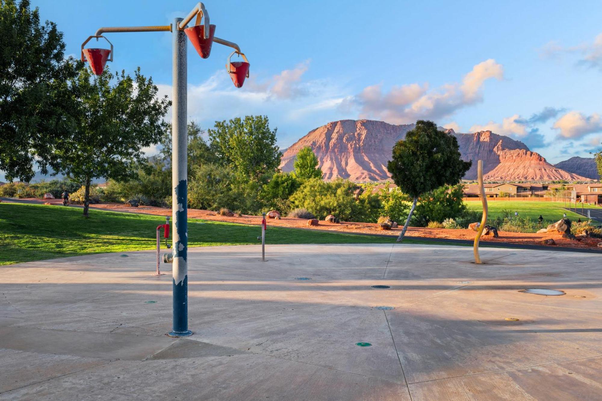 Ocotillo Springs 21 Sleeps 22 Guests, Fire Pit, Community Pool And Hot Tub Santa Clara Dış mekan fotoğraf